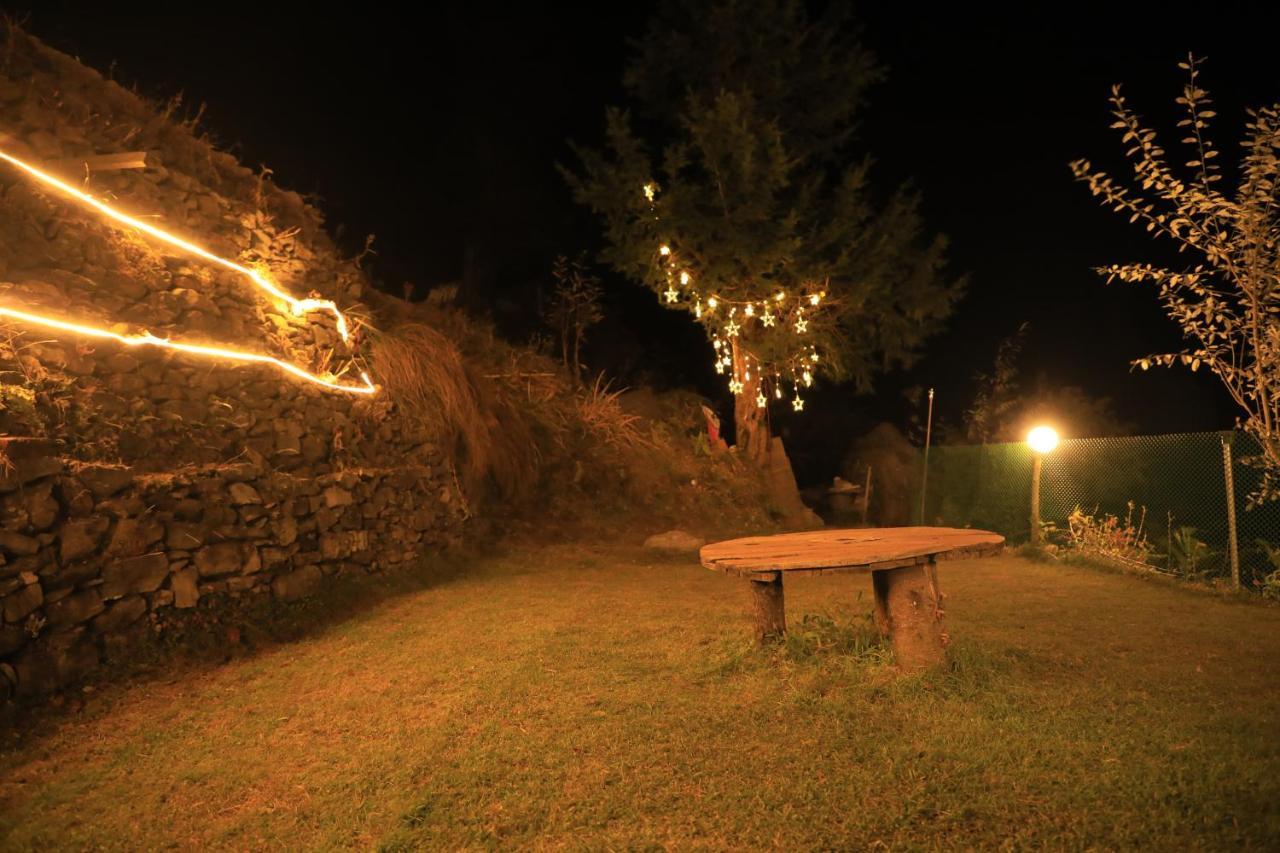 Odin Hostel Shoja ภายนอก รูปภาพ