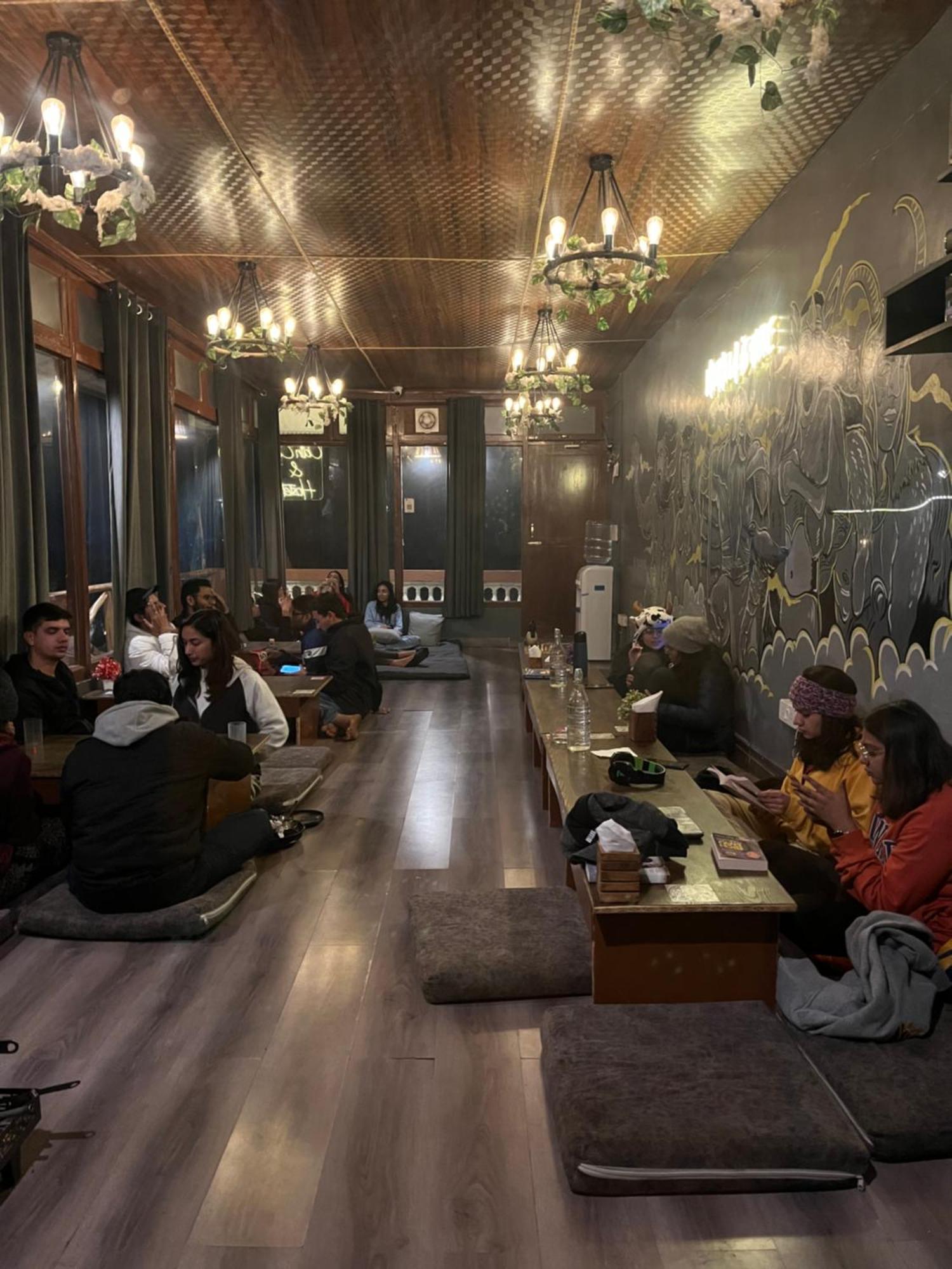 Odin Hostel Shoja ภายนอก รูปภาพ