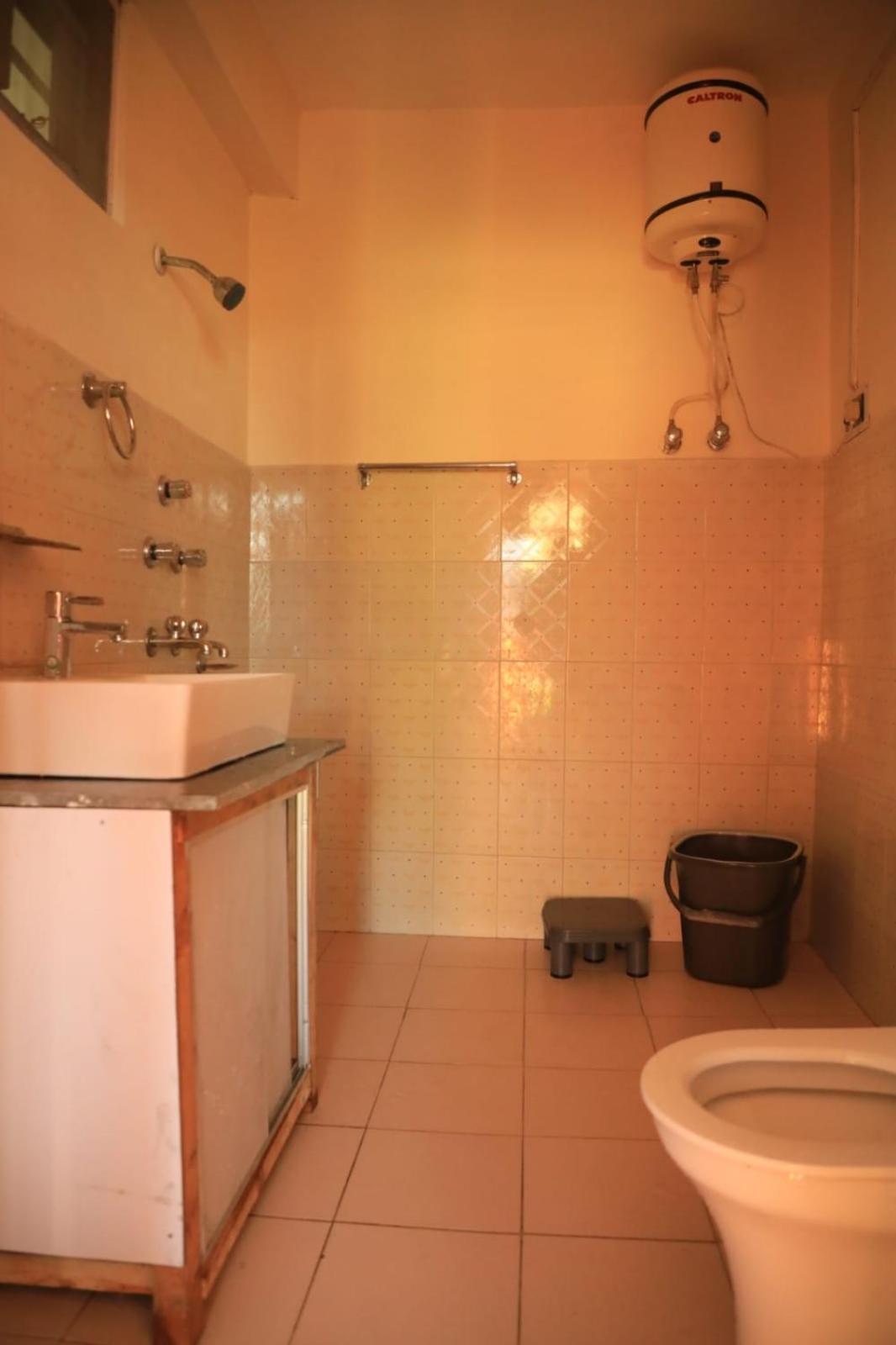 Odin Hostel Shoja ภายนอก รูปภาพ